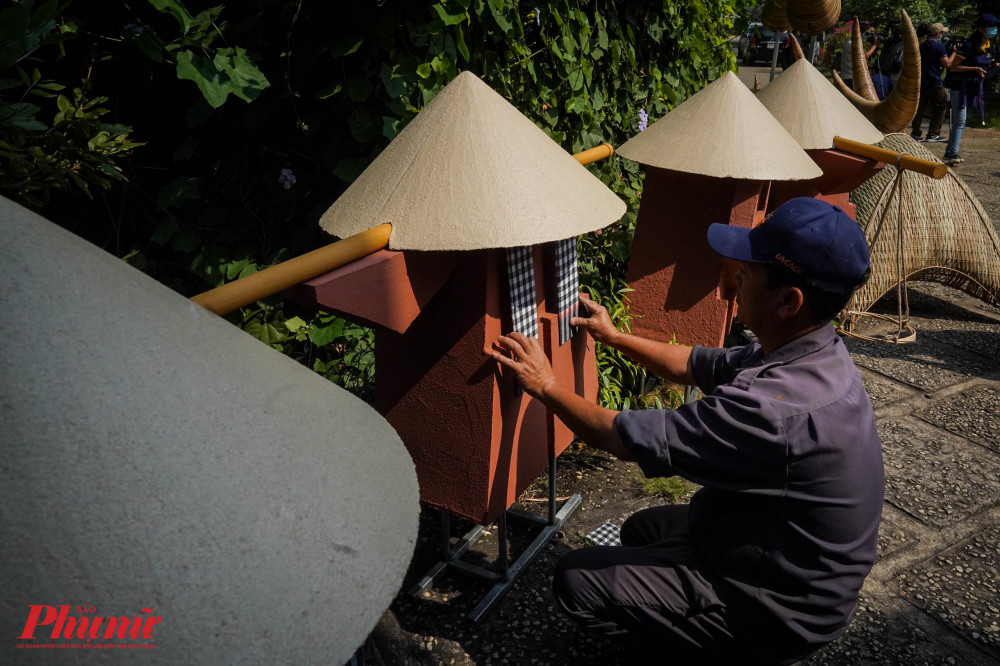 Tạo hình bằng các hình lập phương, mang đến cảm giác lạ lẫm cho người xem