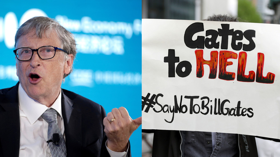 Người biểu tình ở Berlin, Đức ngày 25/4/2020 giơ cao biểu ngữ chống Bill Gates. Biểu ngữ viết “Bill Gates hãy xuống địa ngục”, kèm theo từ khóa ”Nói không với Bill Gates” - Ảnh: Reuters
