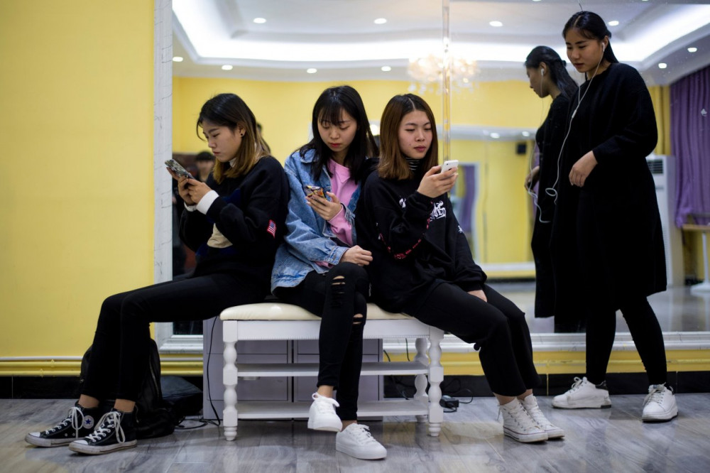 Những cô gái trẻ ở Trung Quốc ngày càng chuộng cuộc sống độc thân - Ảnh: 