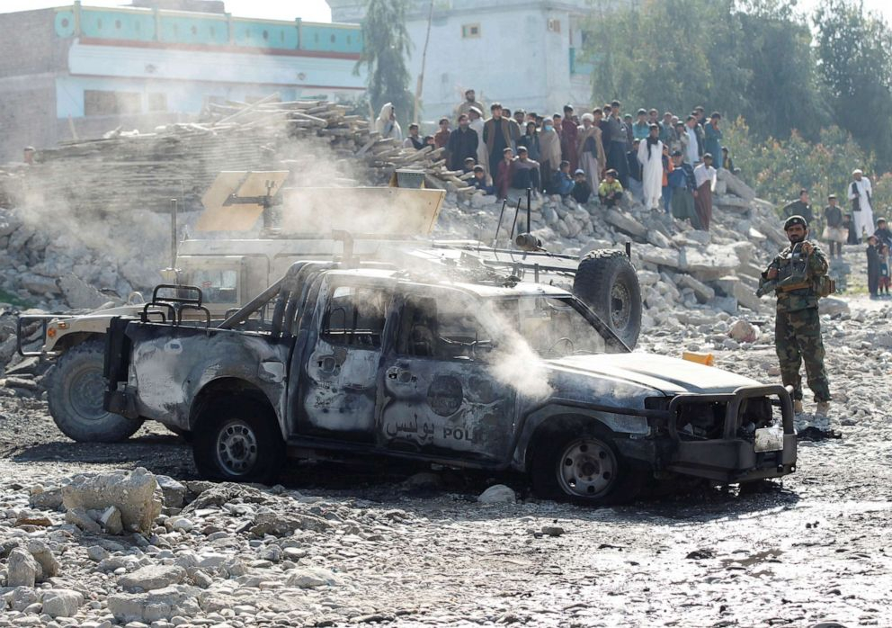 Taliban tiếp tục gây ra các vụ tấn công đẫm máu nhắm vào lực lượng an ninh Afghanistan - Ảnh: Reuters