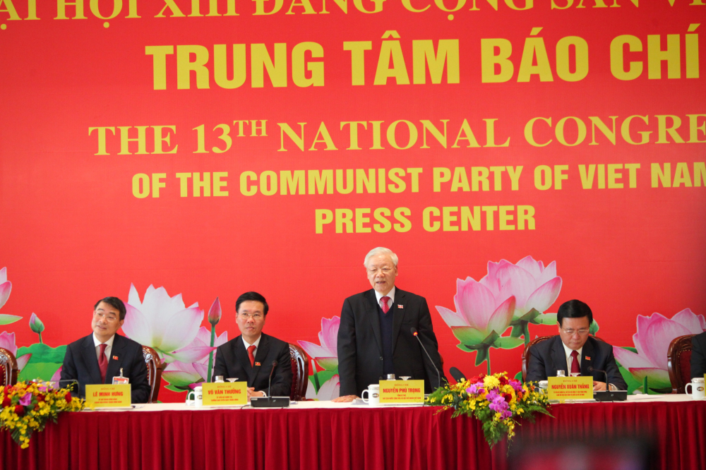 Tổng Bí thư Nguyễn Phú Trọng phát biểu tại cuộc họp báo sau phiên bế mạc Đại hội.XIII