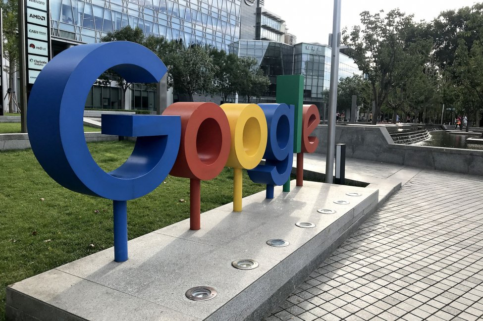 Google đã đồng ý chi trả nhiều triệu đô la để giải quyết các cáo buộc phân biệt đối xử với nhân viên nữ và người châu Á, cũng như những người xin việc - Ảnh: UPI