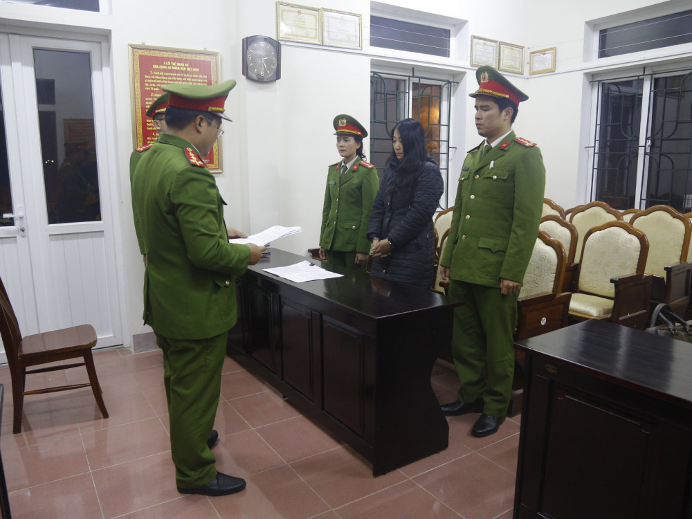 Nguyễn Thị Thanh Hóa tại cơ quan công an