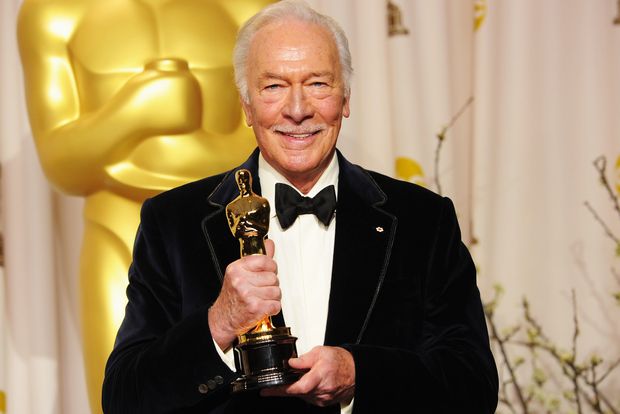 Christopher Plummer là nghệ sĩ lớn tuổi nhất được đề cử/nhận giải Oscar. Năm 82 tuổi, ông nhận giải Oscar cho Nam diễn viên phụ xuất sắc.
