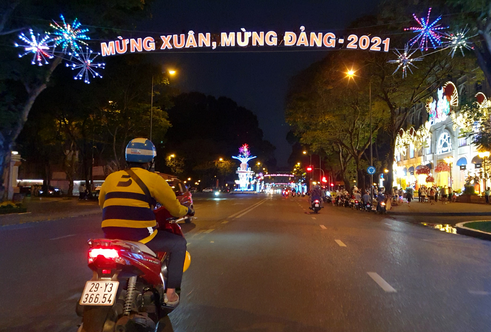 Các ngã đường trung tâm thành phố như Lê Duẩn, Điện Biên Phủ, Hai Bà Trưng, Nguyễn Thị Minh Khai... di chuyển thong thả