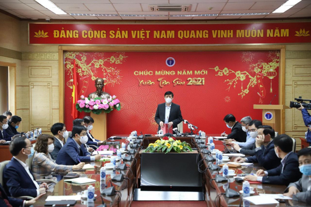 ộ trưởng Nguyễn Thanh Long cho biết đã đàm phán để nhập được 60 triệu liều vắc xin trong năm
