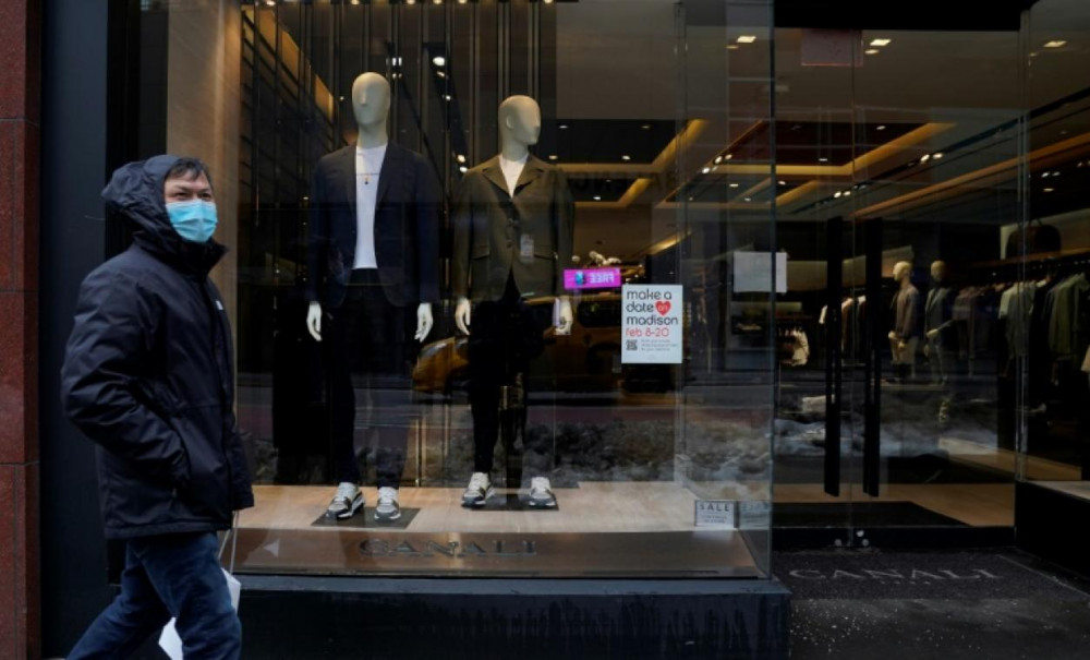 Những bộ vest công sở đang dần bị lấn át bởi xu hướng thời trang tiện dụng trong môi trường công sở thời COVID-19 - Ảnh: Timothy A. Clary/AFP
