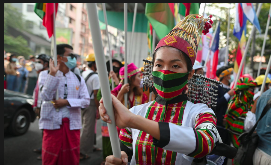 Người dân Myanmar tiếp tục xuống đường yêu cầu chấm dứt chế độ quân sự 