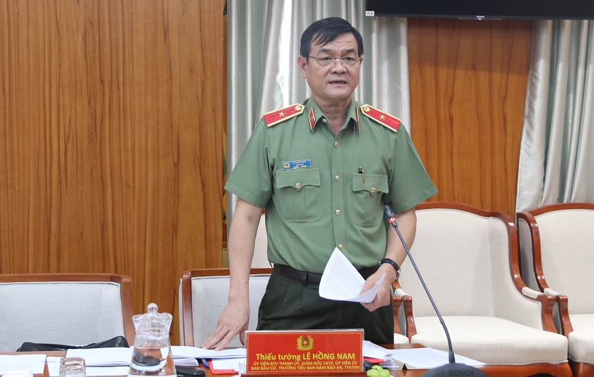 Thiếu tướng Lê Hồng Nam phát biểu tại buổi lễ - ảnh: Công an TPHCM.