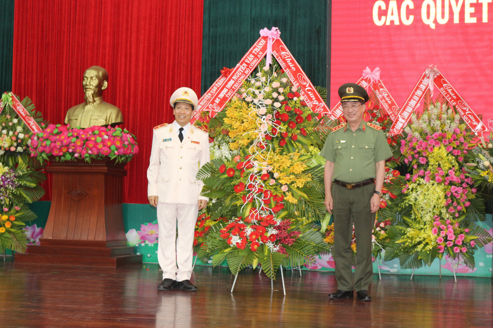 Thiếu tướng Lê Văn Tuyến được tín nhiệm giao trọng trọng trách mới