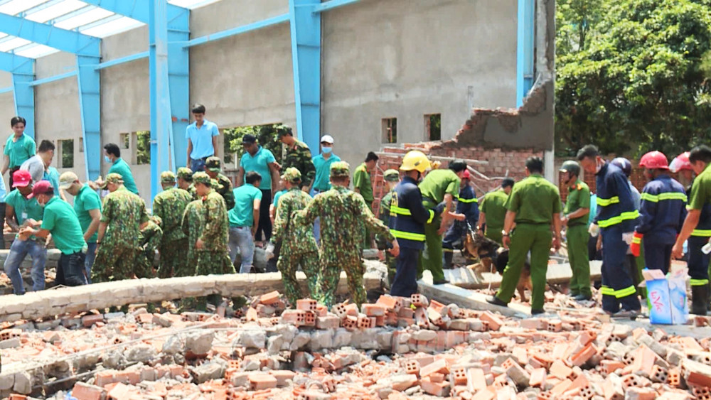 Vụ tai nạn sập tường đã gây ra hậu quả nghiêm trọng