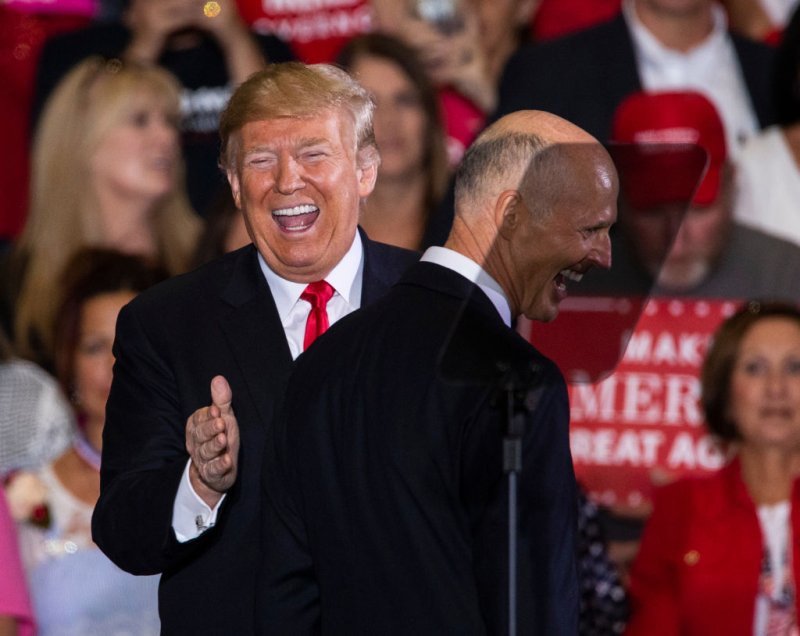 Tổng thống Hoa Kỳ Donald Trump xuất hiện trong một sự kiện ở Florida năm 2018 - Ảnh: Time/Getty Images