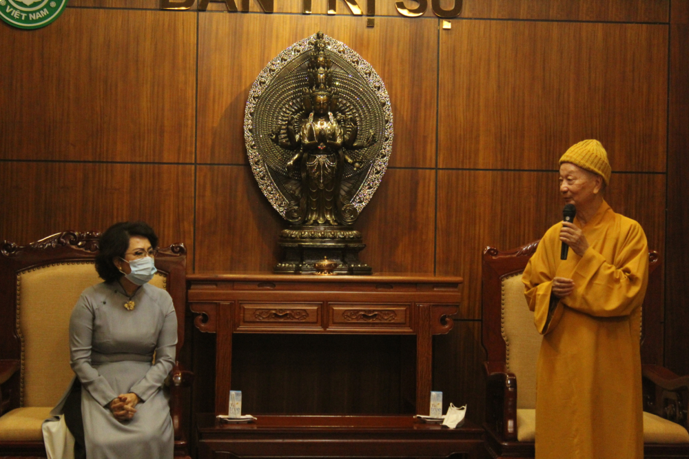 Trưởng Ban Trị sự Giáo hội Phật giáo Việt Nam TPHCM Hòa thượng Thích Trí Quảng chia sẻ tăng ni, Phật tử TPHCM luôn đồng hành cùng chính quyền TP trong công cuộc phòng, chống dịch COVID-19.