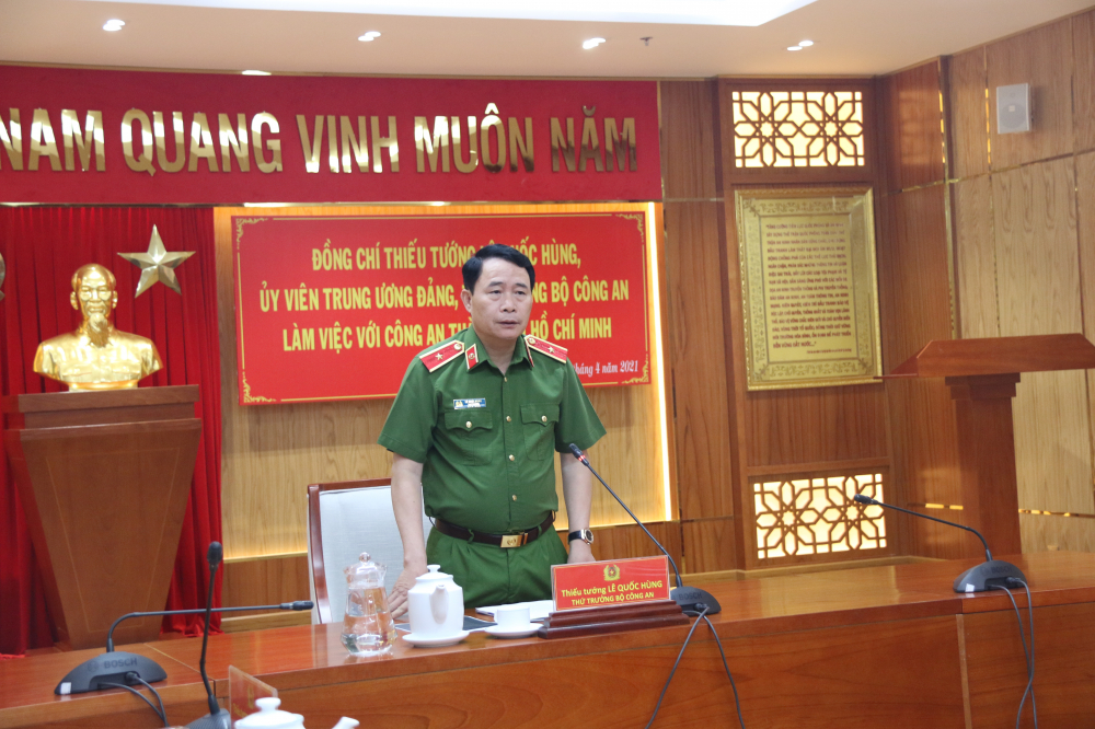 Thiếu tướng Lê Quốc Hùng, Thứ trưởng Bộ Công an phát biểu chỉ đạo.