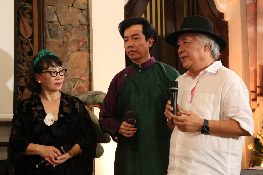 Em gái nhạc sĩ Trịnh Công Sơn cùng chồng và ca sĩ Tấn Sơn