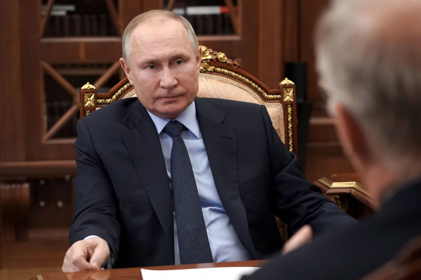 Tổng thống Putin phê duyệt luật mới cho phép ông tại vị thêm 2 nhiệm kỳ.