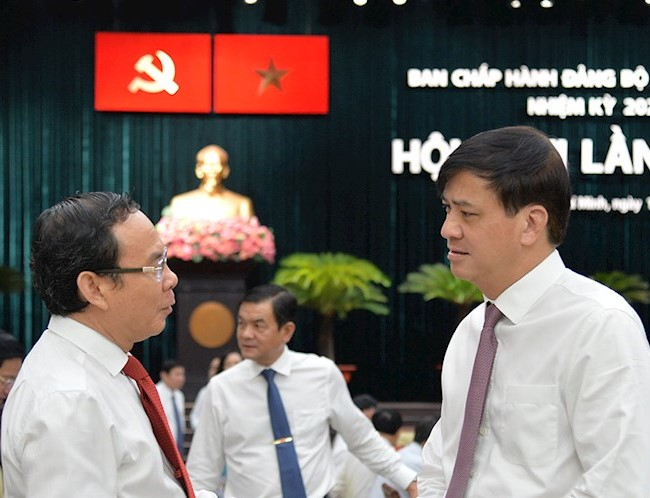 Các đại biểu trao đổi tại Hội nghị. Ảnh: Nguyễn Nam.