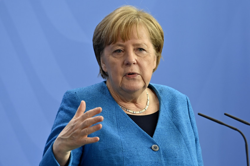 Thủ tướng Đức Angela Merkel tham dự một cuộc họp báo sau hội nghị thượng đỉnh EU, ngày 8/5.