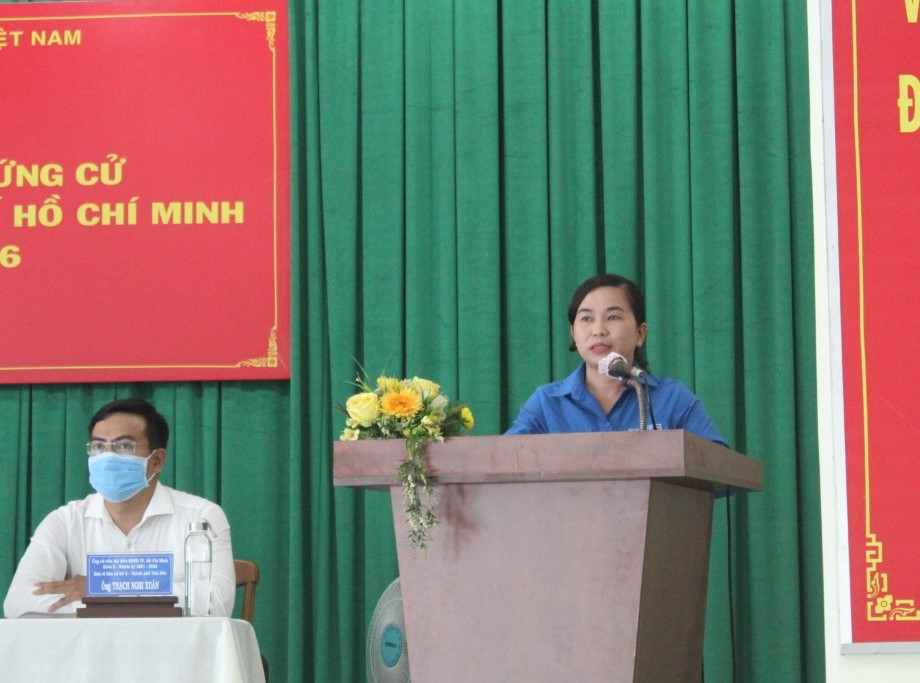 Bà Nguyễn Thị Minh Hồng đại diện cho tiếng nói của nữ thanh niên.