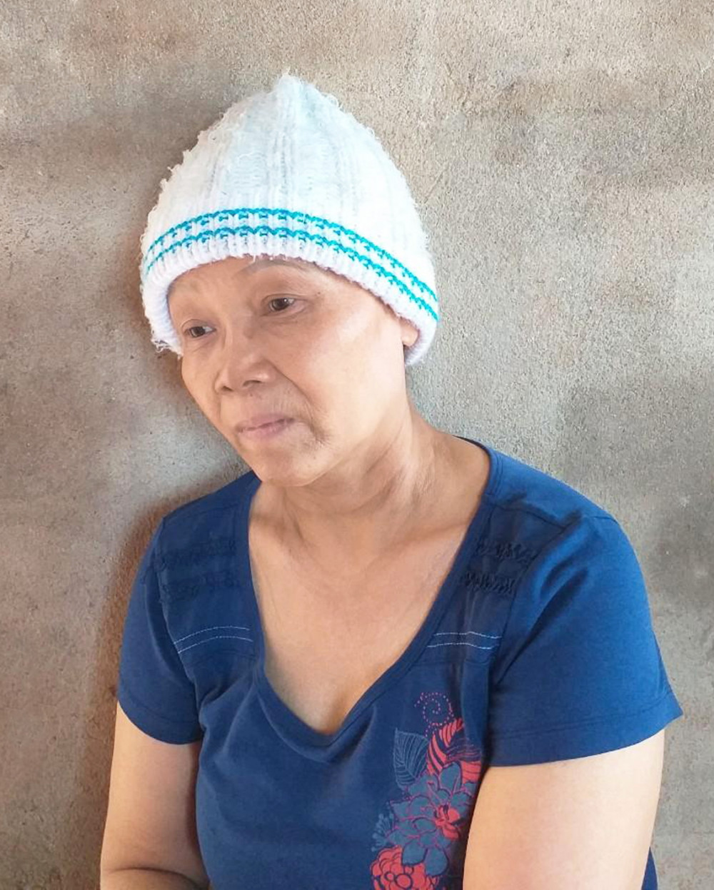 Chị Hiền gần như kiệt quệ sau bốn năm  chiến đấu với căn bệnh ung thư