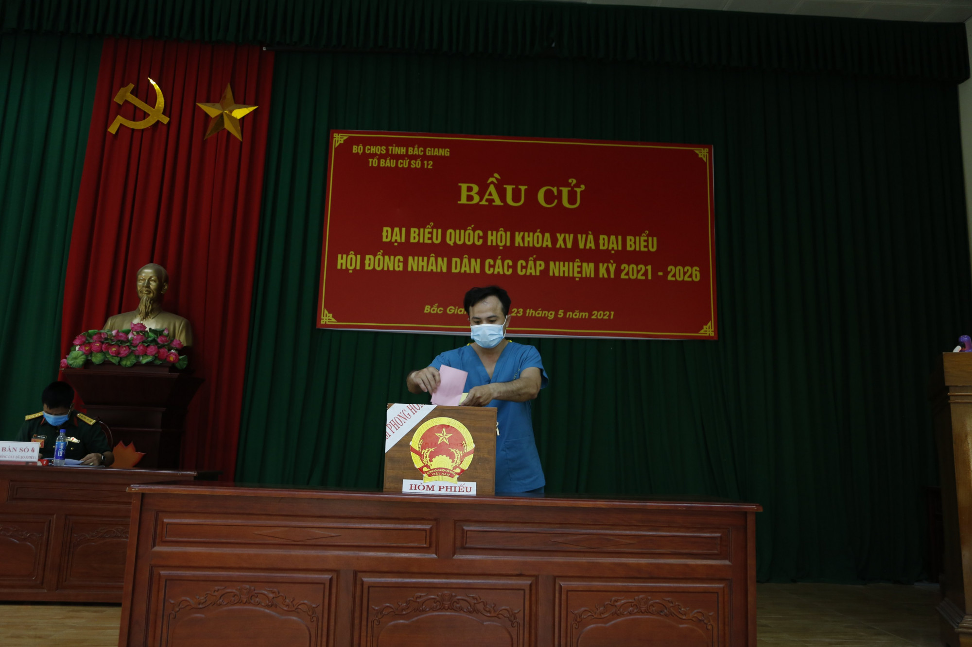 Bầu cử tại “tâm dịch” Bắc Giang