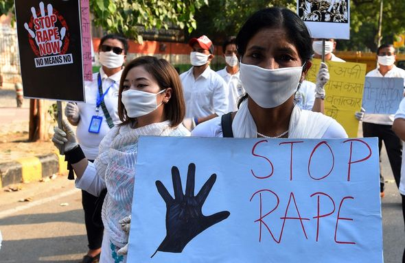 Ấn Độ là một trong những quốc gia có nhiều tai tiếng về các vụ tấn công tình dục phụ nữ và trẻ em gái - Ảnh: The Express/Getty Images
