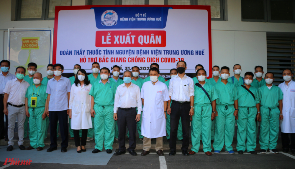Tại Bắc Giang, đoàn sẽ phụ trách một Bệnh viện dã chiến, trực tiếp tham gia điều trị, sàng lọc, truy vết những trường hợp liên quan đến các ca nhiễm COVID-19 và phối hợp cùng các đơn vị để chống dịch COVID-19 tại địa phương này