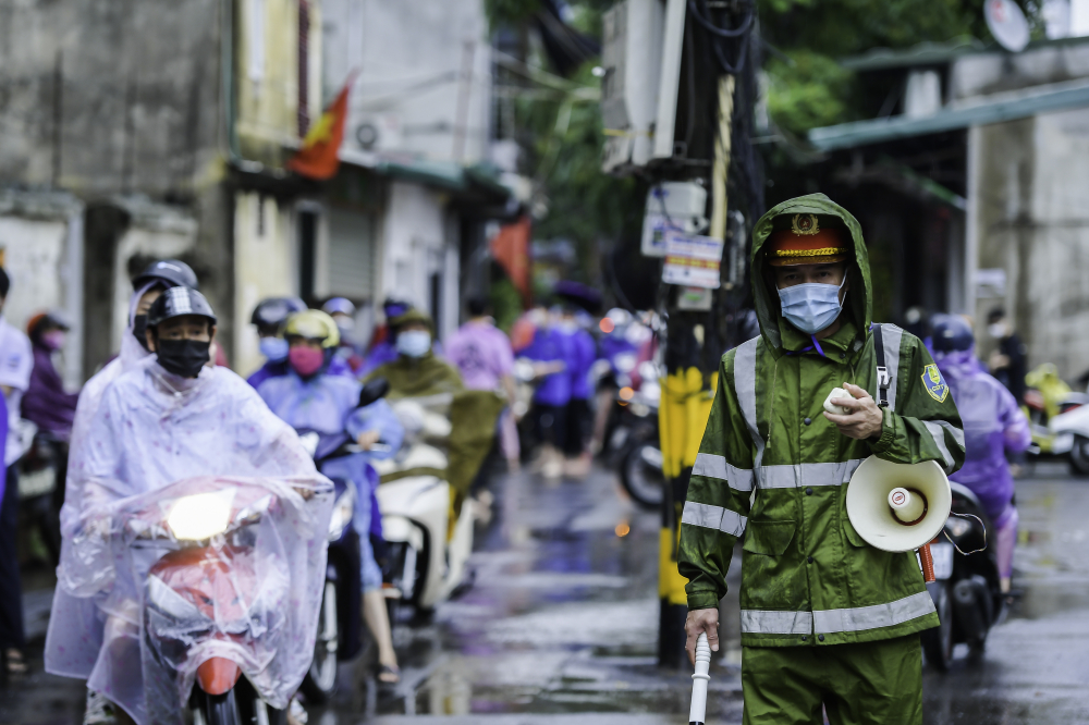 Các biện pháp an ninh được lực lượng an ninh thắt chặt đảm bảo cuộc thi diễn ra an toàn.