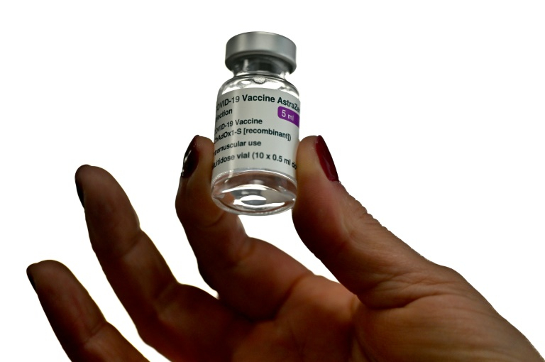 WHO cảnh báo virus nhanh chân hơn các liều vắc-xin các nước G7 đã cam kết - Ảnh: AFP