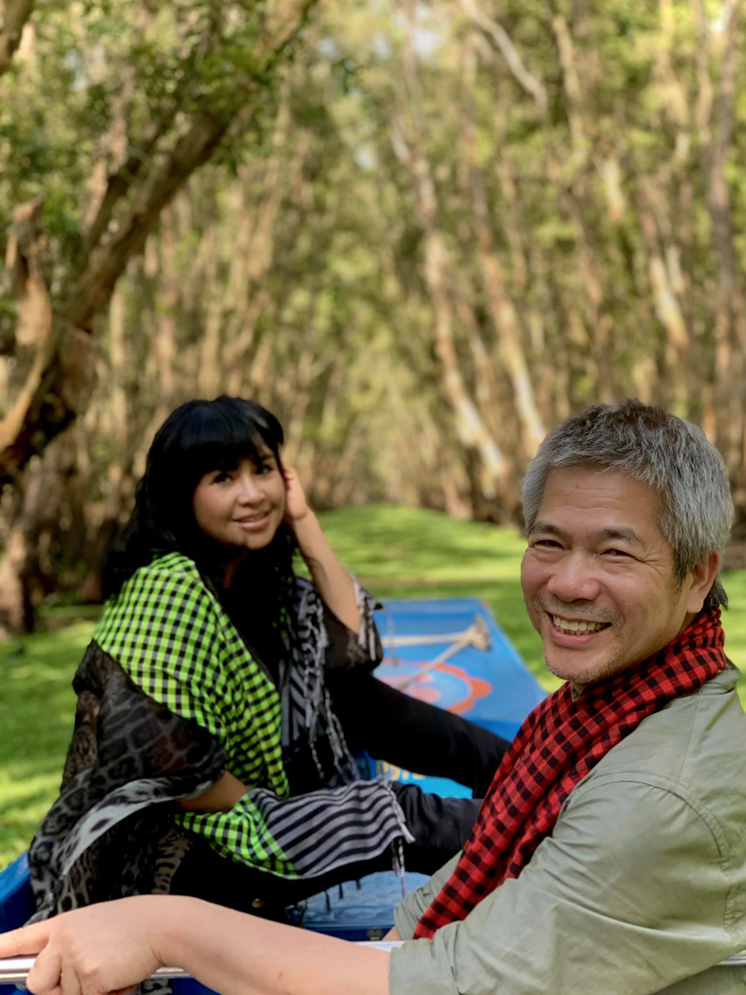 Thanh Lam và bác sĩ Tiến Hùng trong một chuyến du lịch