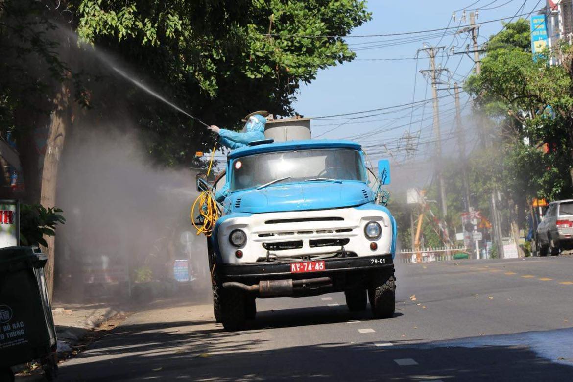 Phun thuốc khử khuẩn TP Tuy Hòa Khu vực phong tỏa đường Lê Trung Kiên (TP Tuy Hòa) Khu vực phong tỏa đường Trần Phú (TP Tuy Hòa)