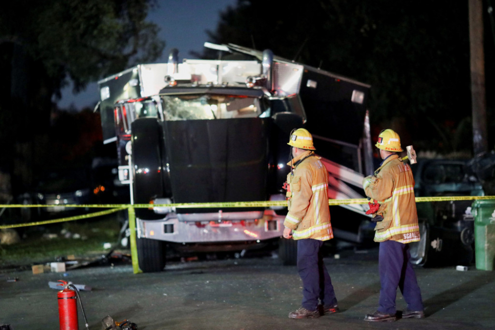 LAPD nói rằng không biết điều gì đã gây ra vụ nổ - Ảnh: Reuters