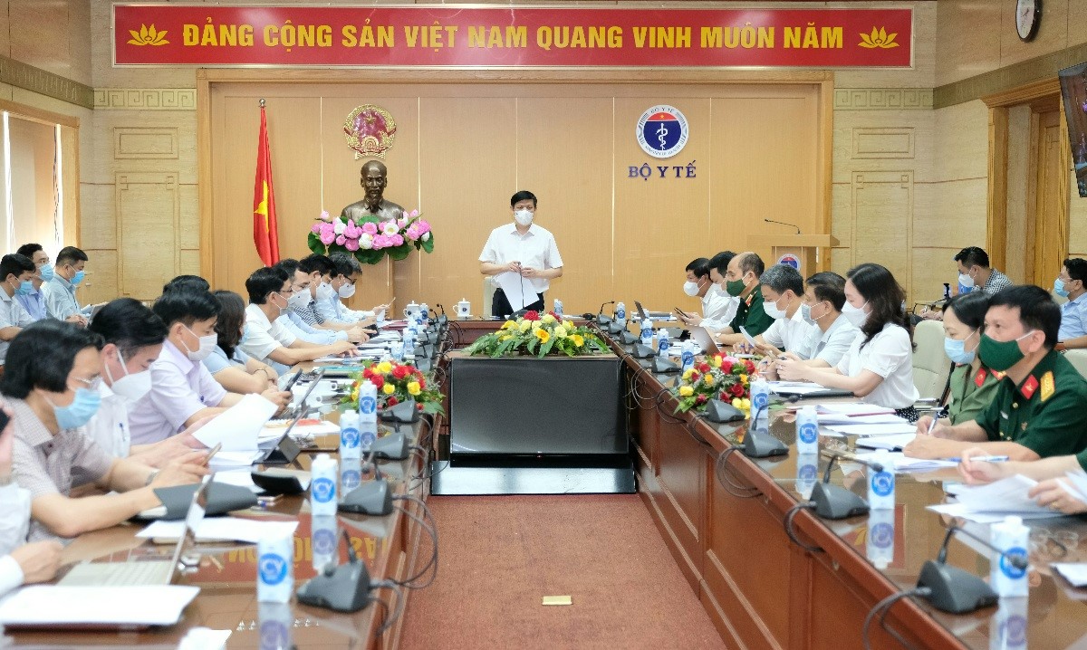 Quang cảnh cuộc họp diễn ra vào sáng 2/7.