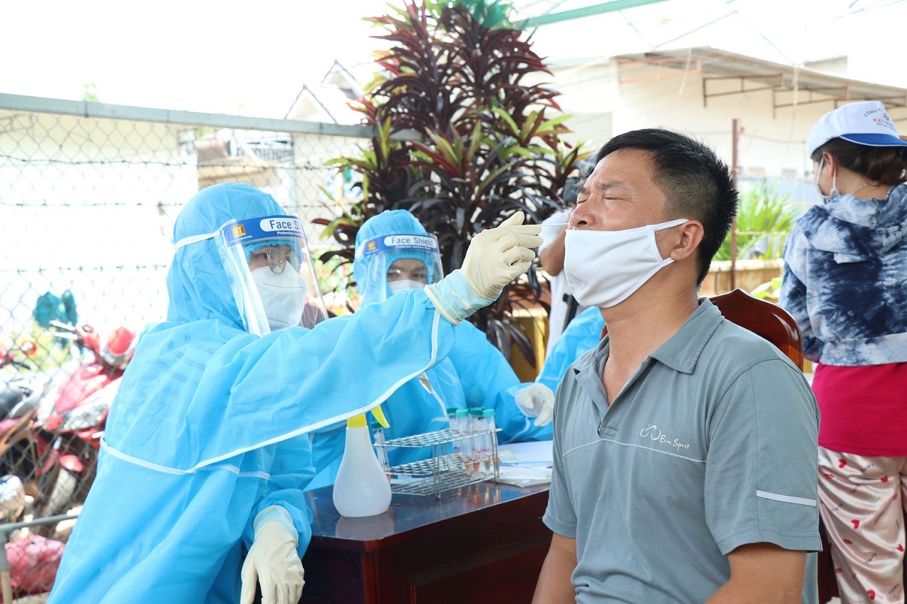 Đắk Lắk vừa ghi nhận thêm một trường hợp dương tính với SARS-CoV-2 sau khi trở về từ vùng dịch