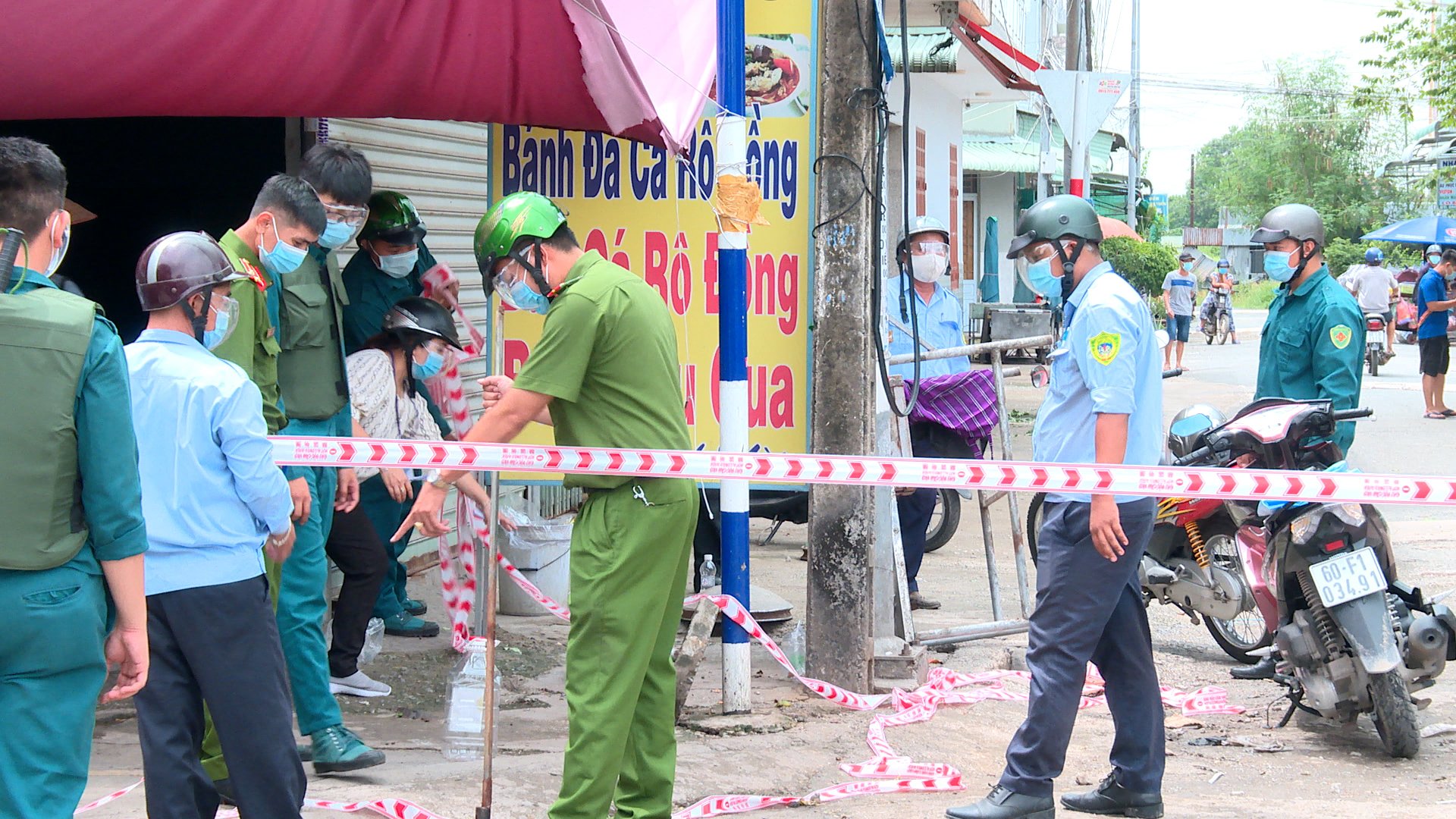 Phong tỏa khu chợ tạm ở P. Bửu Hòa, TP. Biên Hòa (Đồng Nai) khi có ca nhiễm buôn bán tại chợ