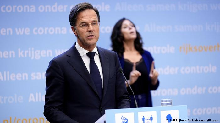 Chính phủ của Thủ tướng Mark Rutte đã nhiều lần bị chỉ trích về việc xử lý đại dịch - Ảnh: ANP