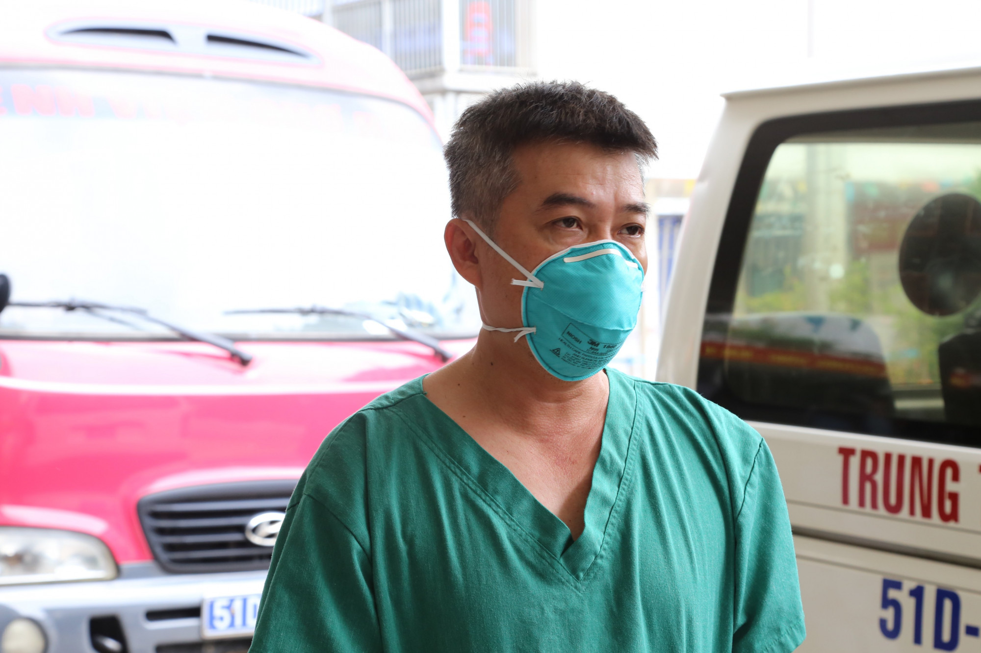 BS CK2 Trần Thanh Linh – Phó khoa Hồi sức cấp cứu, BV Chợ Rẫy - người có nhiều kinh nghiệm chống dịch COVID-19 ở nhiều tỉnh thành trong thời gian qua. 