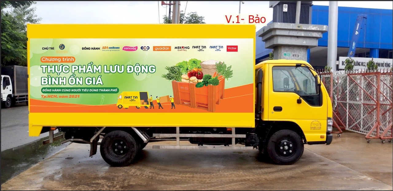 Nhiều xe bán hàng lưu động đang được triển khai để tăng điểm bán hàng bình ổn cho người dân.