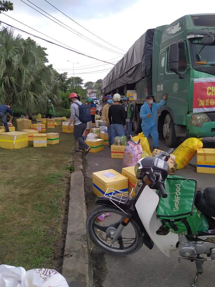 Chuyến 0 đồng được tổ chức bài bản từ việc tiếp nhận hàng, thông tin gửi và nhận hàng. 