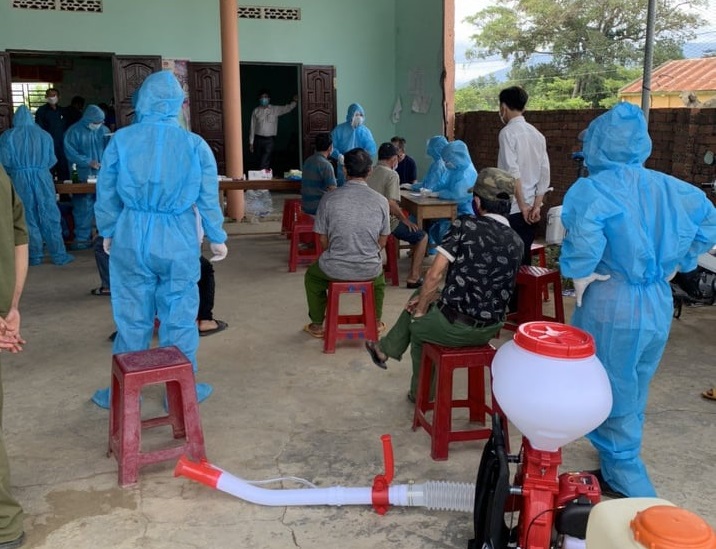 16 người tại thôn 7, xã Vụ Bổn vừa có kết quả xét nghiệm dương tính với SARS-CoV-2