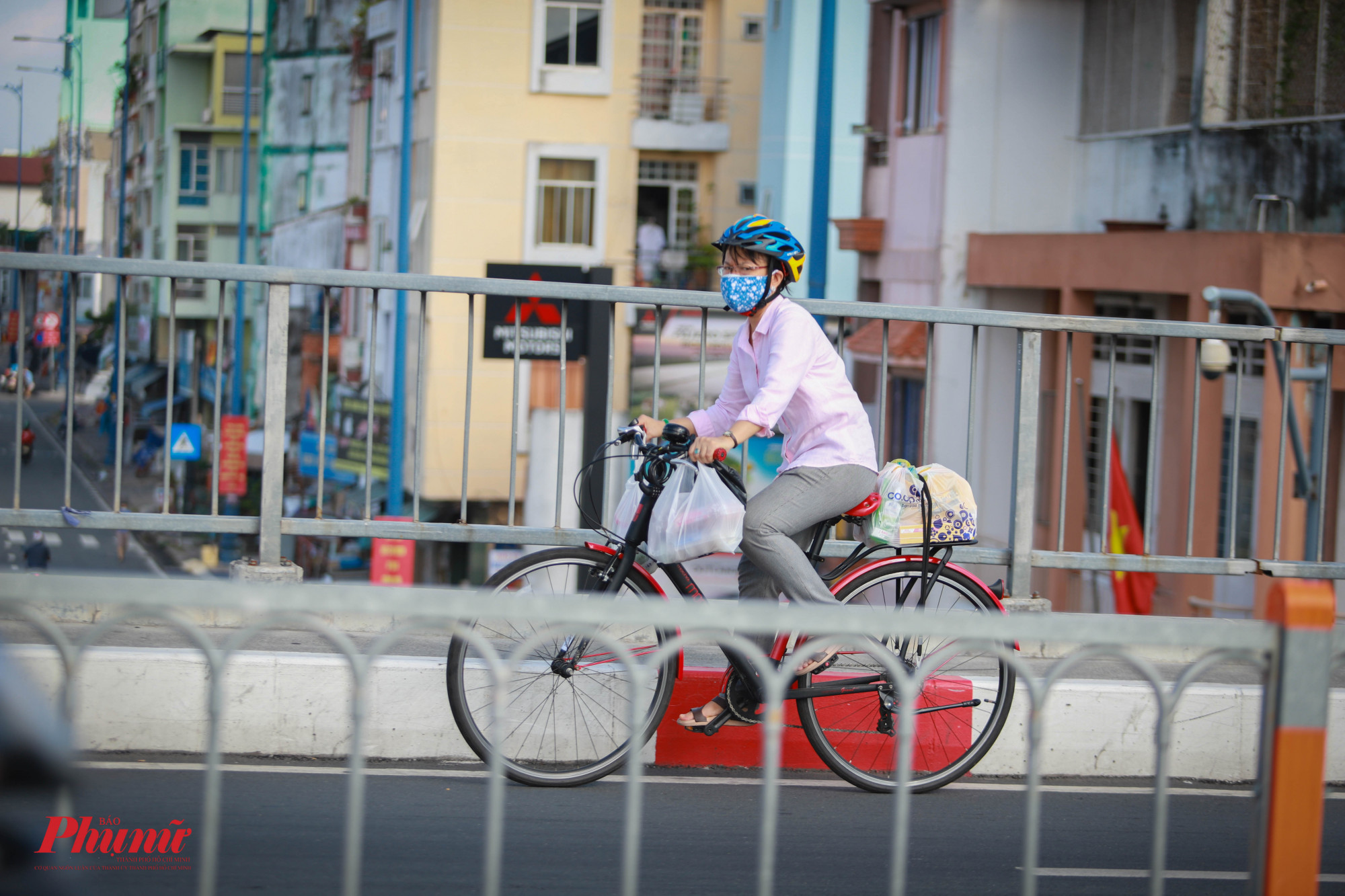 Nhiều người dùng xe đạp để mua hàng hóa nhằm... tập thể dục