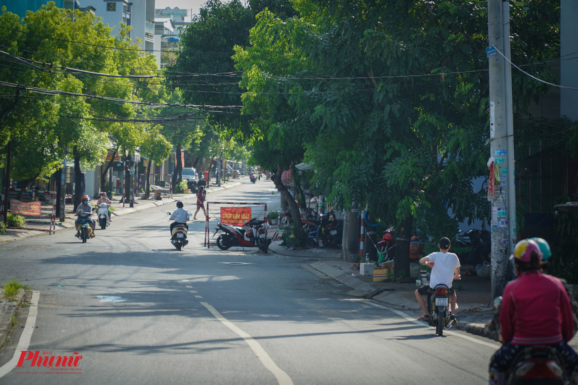 Ghi nhận tại một chốt trực trên đường Tạ Quang Bửu (Quận 8), nhiều thời điểm trong ngày, chốt này gần như không hoạt động