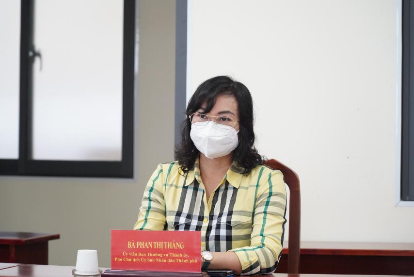 Bà Phan Thị Thắng - Phó chủ tịch UBND TPHCM - Ảnh: HDBank