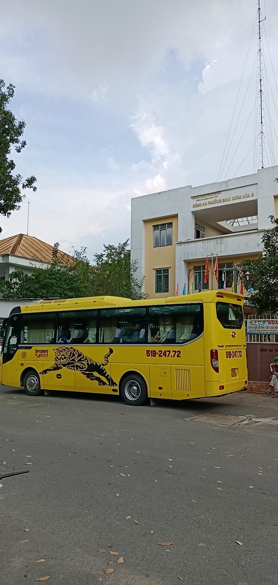 Xe khách chở người từ Thành phố về tỉnh Thanh Hóa trái phép