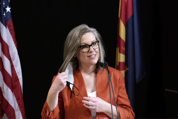 Thư ký tiểu bang Arizona Katie Hobbs cũng có thể có cơ hội vào năm tới trong cương vị một ứng cử viên Thống đốc - Ảnh: AP