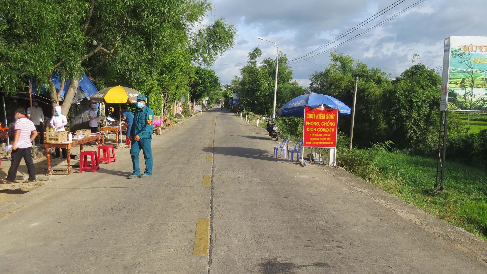 Chốt chặn phòng chống dịch COVID-19 trên địa bàn huyện Đồng Xuân, Phú Yên