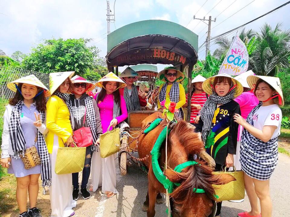 Xe ngựa phục vụ du khách từng là sản phẩm du lịch khá đặc thù tại tỉnh Tiền Giang