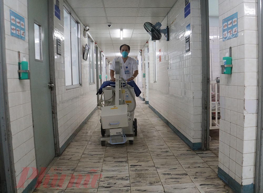 Các thiết bị y tế hiện đại cũng được bệnh viện trang bị đảm bảo khám, chữa bệnh tại đây