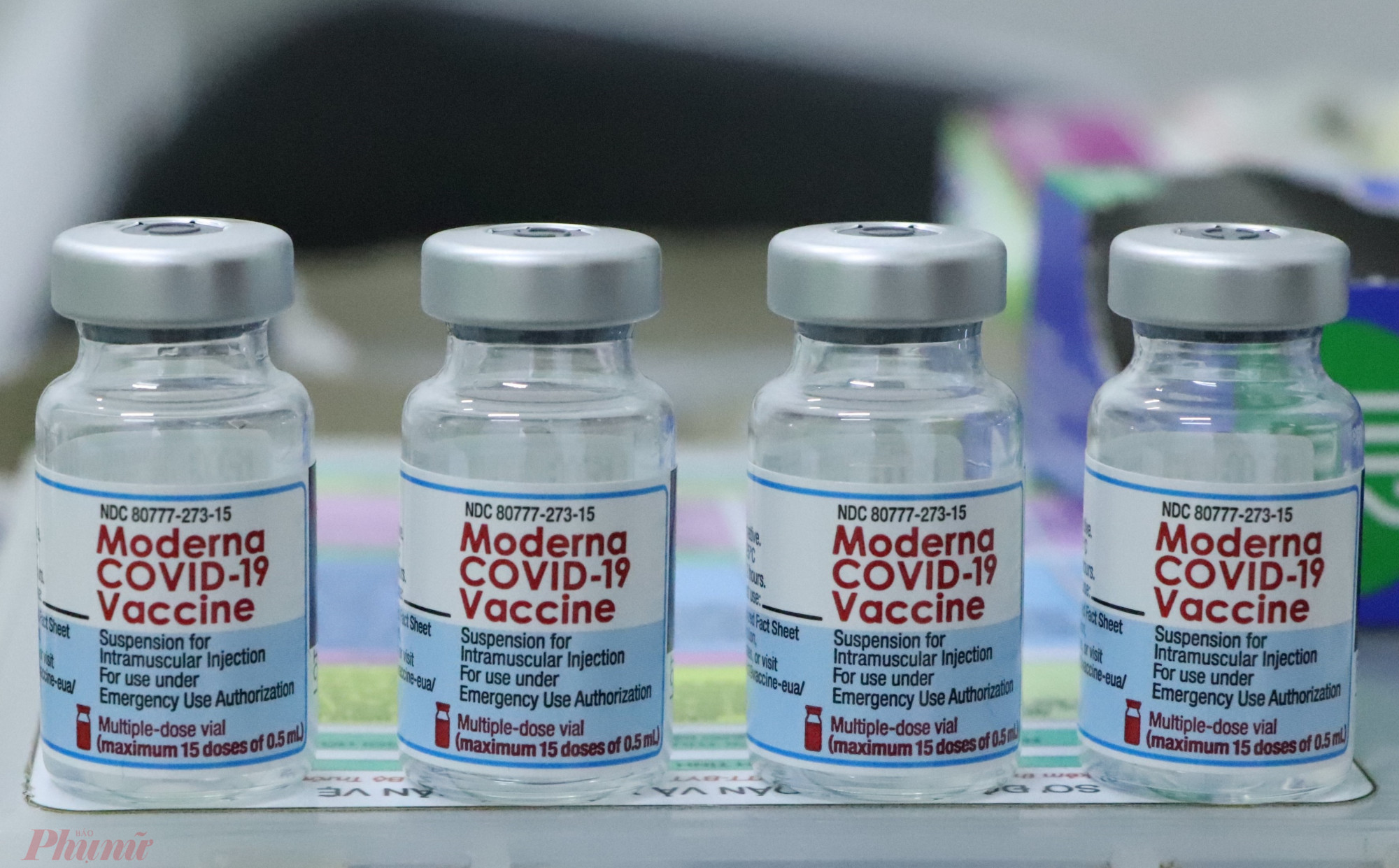 Trên thế giới đã tiêm trộn vắc xin Moderna mũi 1, Pfizer mũi 2 và ngược lại