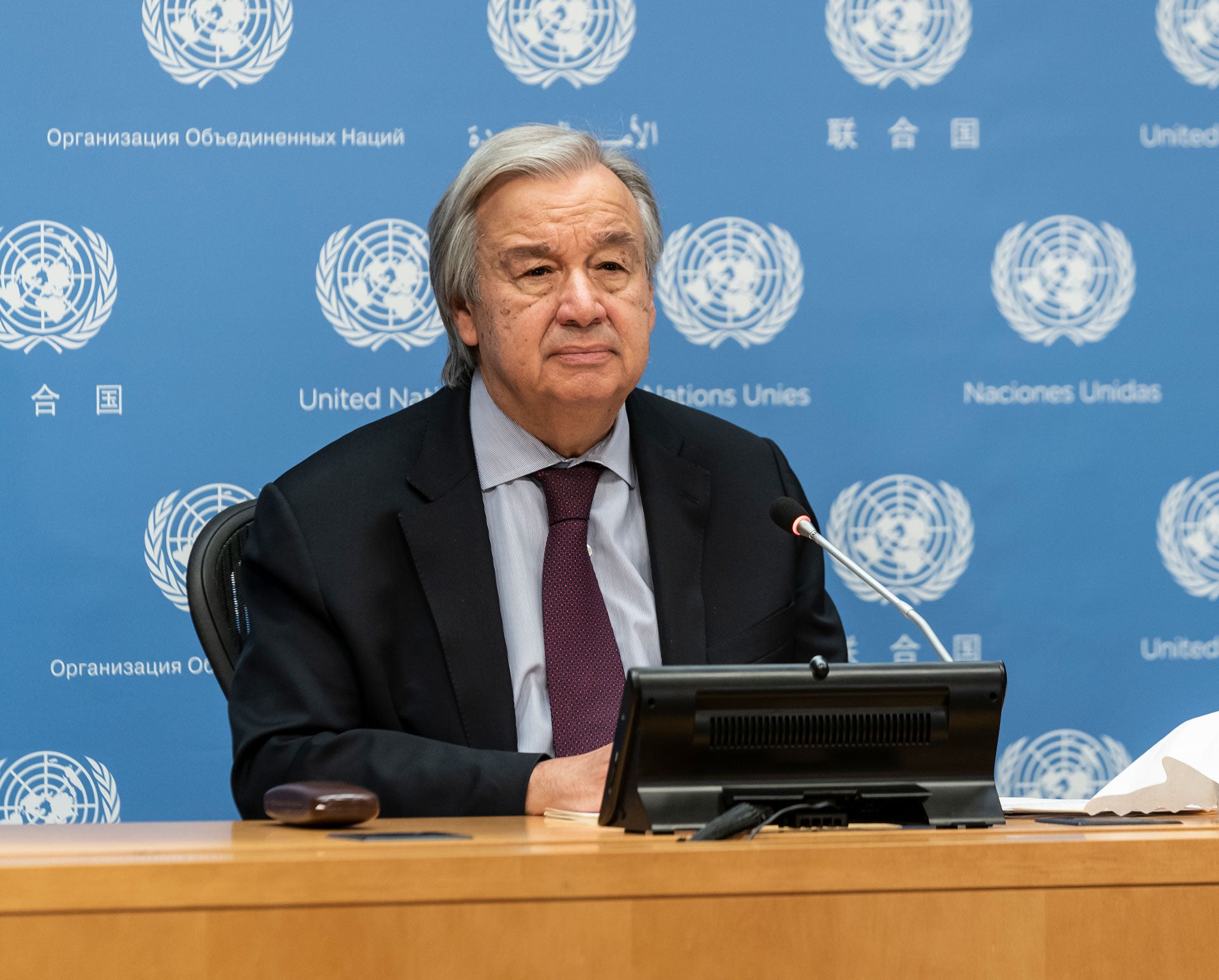 Tổng thư ký Liên Hợp Quốc, ông Antonio Guterres, kêu gọi các nước hành động khẩn cấp về COVID-19 và biến đổi khí hậu.